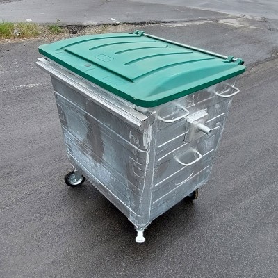 Žiarovo zinkovaný kontajner CLB 1100 l, ploché plastové veko